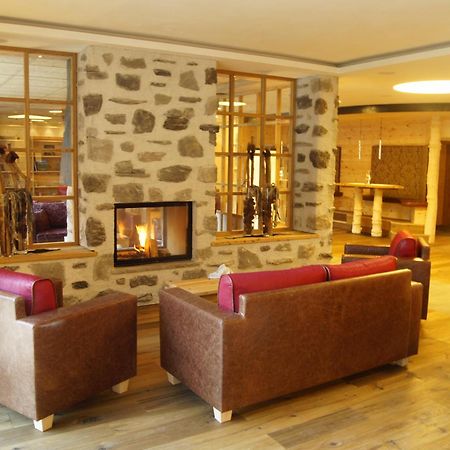 אלפה די סיוסי Dolomites Living Hotel Tirler מראה חיצוני תמונה