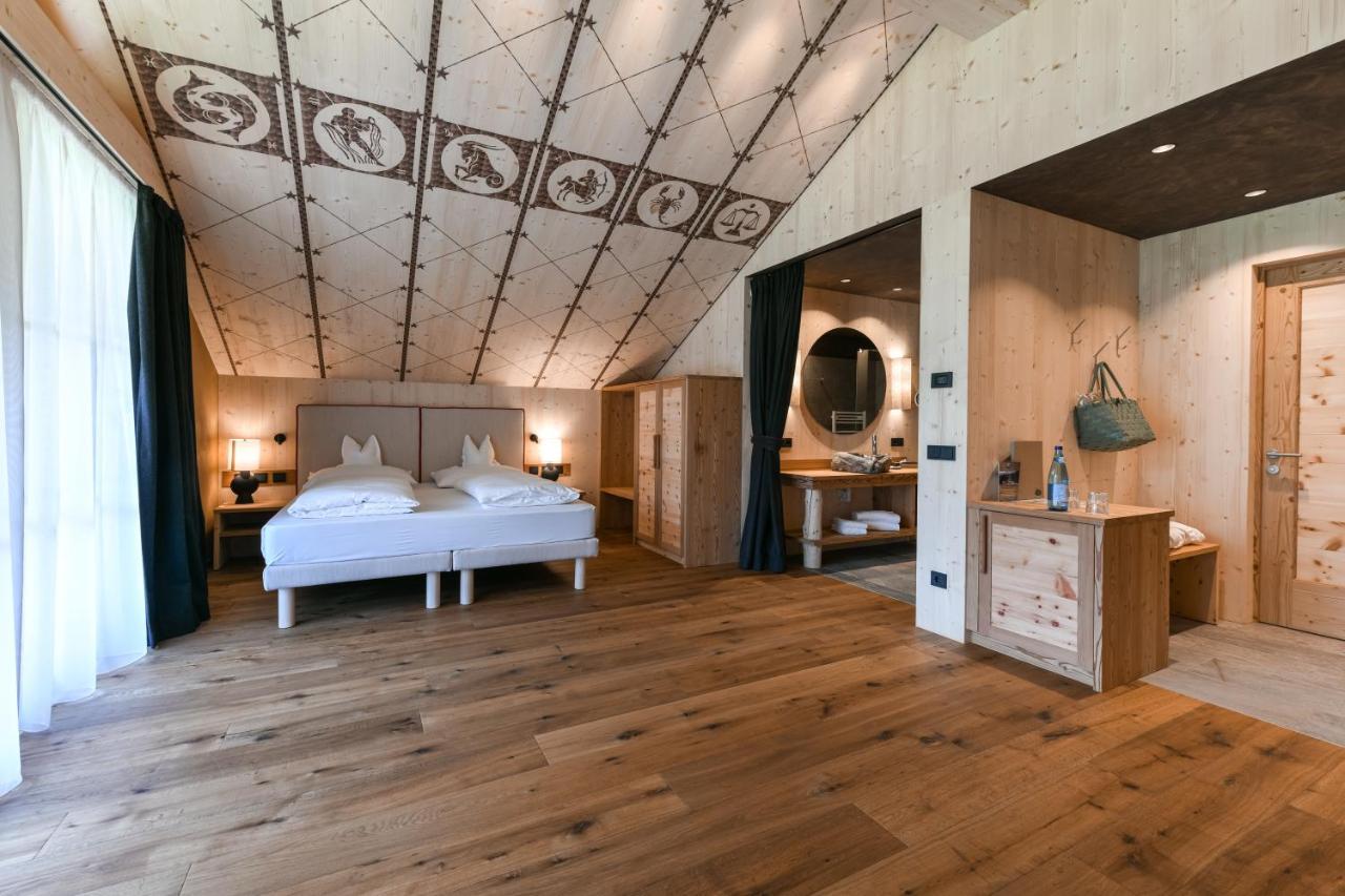 אלפה די סיוסי Dolomites Living Hotel Tirler מראה חיצוני תמונה
