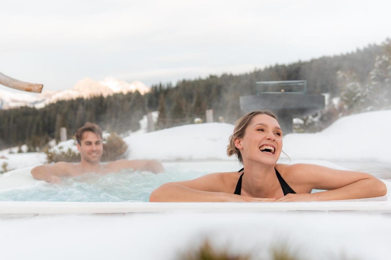 אלפה די סיוסי Dolomites Living Hotel Tirler מראה חיצוני תמונה