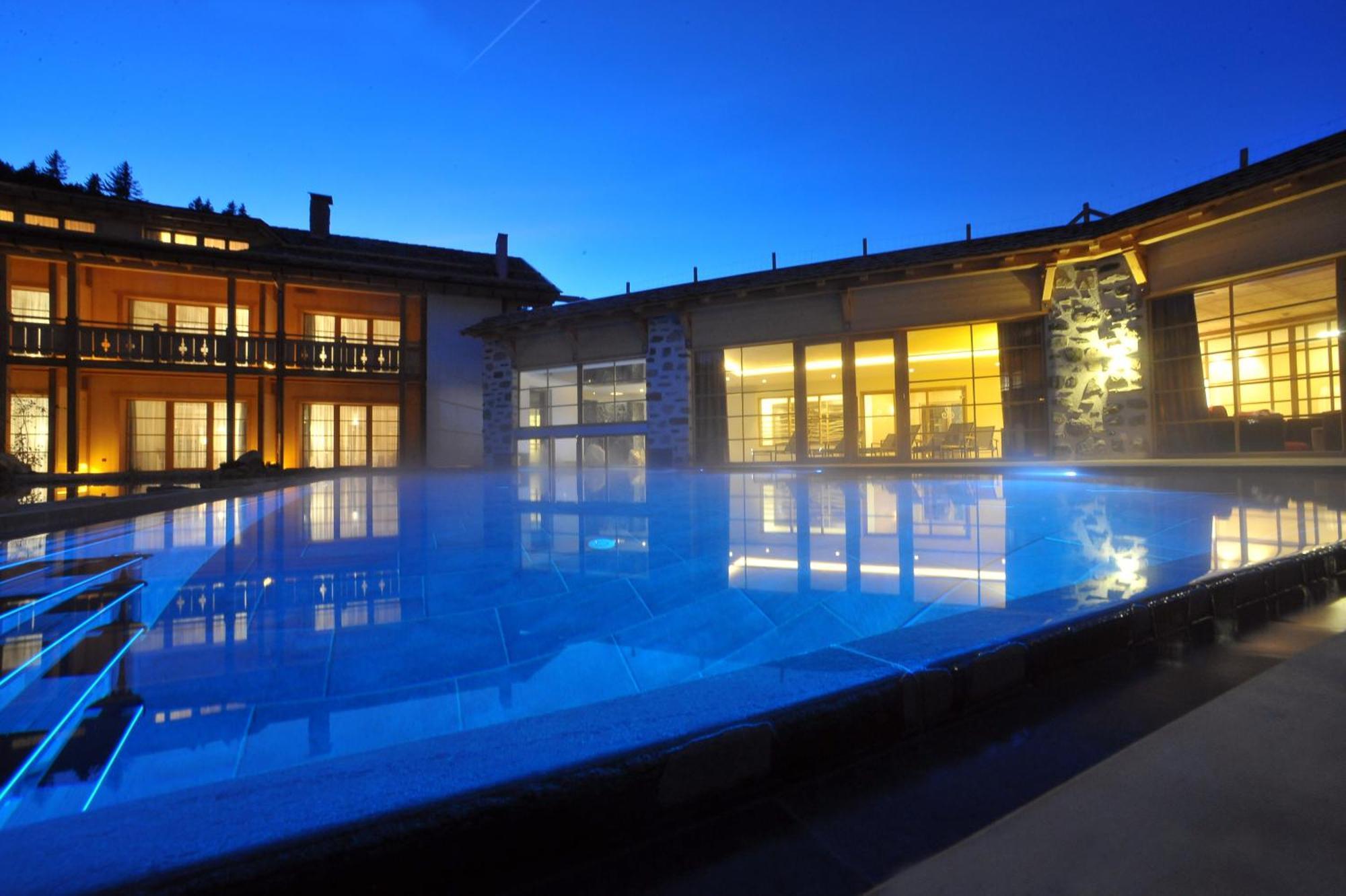 אלפה די סיוסי Dolomites Living Hotel Tirler מראה חיצוני תמונה